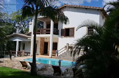 Casa em Condomínio à Venda no Alpes da Cantareira: 3 Quartos, 1 Suíte, 3 Salas, 4 Banheiros, 540m²!