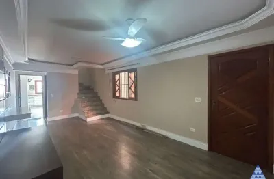 Casa com 3 quartos para alugar na rua capitão azevedo pina, 69, vila constança, são paulo por r$ 5.300