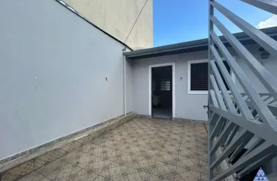 Casa com 2 quartos para alugar na rua pero vidal, 29, parque vitória, são paulo por r$ 2.300