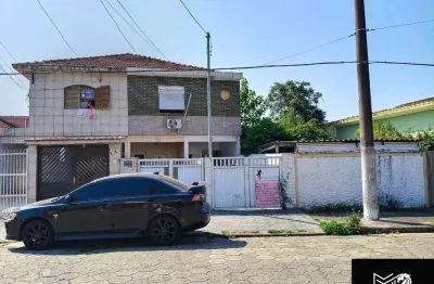 Casa com 3 quartos à venda na Rua Espírito Santo, Jardim Independência, São Vicente