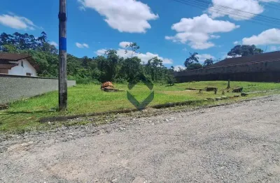 Terreno à venda no Nova Brasília – 810m² | Zoneamento SA-03 | 27x30 | Plano