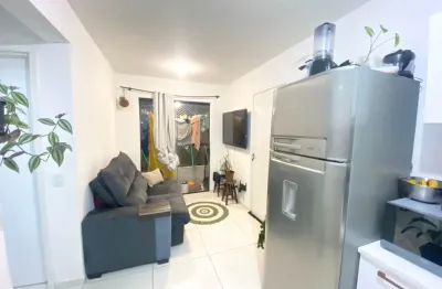 Apartamento à Venda  2 Quartos (1 Suíte) | 51 m² | Térreo | Pinhais