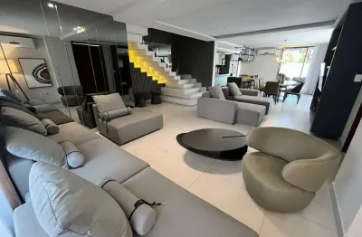 Vendo casa em condomínio fechado, 1° andar, 177 m², 3 ou 4 suítes, lazer completo, r$ 1.750.000,00.