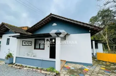 Alugar: casa 2 quartos, 1 vaga, piscina compartilhada, pomeranos, timbó - sc