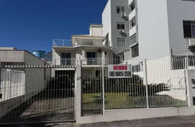 Venda: casa 4 quartos, 5 vagas, 247 m² privativos, barreiros, são josé - sc