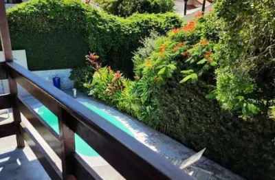 Casa à venda, 5 quartos sendo 3 suítes, 6 vagas, piscina, condomínio fechado, sambaqui, florianópolis, sc
