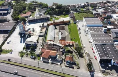 Casa comercial à venda na Serraria, São José 