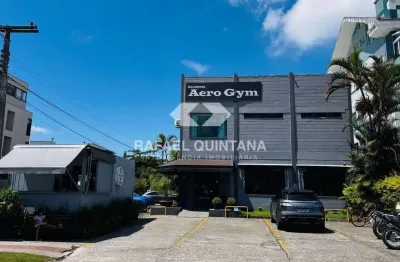 Prédio comercial alugado à venda, 400m² privativos, jurerê in, florianópolis, sc