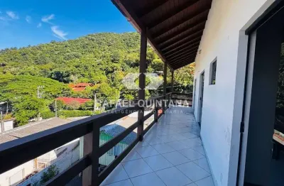 Aluguel: casa 2 quartos sendo 1 suíte, 2 vagas cobertas, vista mar, sambaqui, florianópolis - sc
