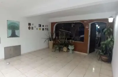 Casa com 4 quartos à venda na Rua Belvedere, Jardim São Caetano, São Caetano do Sul