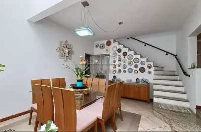 Casa com 3 quartos à venda na Rua Luís Fiorotti, Olímpico, São Caetano do Sul