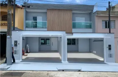 Casa com 3 quartos à venda na Rua das Violetas, Vila Marina, Santo André