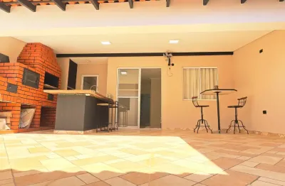 Excelente residência localizada no condomínio terra nova bauru