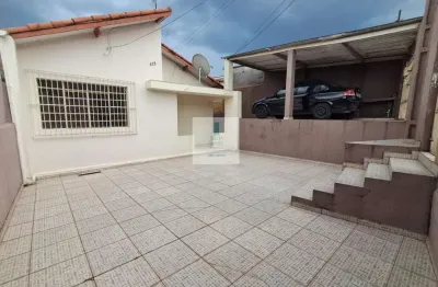 Casa para Venda em Mogi das Cruzes, Vila Bernadotti, 3 dormitórios, 3 banheiros, 3 vagas