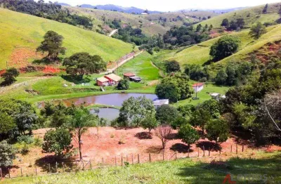 Fazenda com 2 dormitórios à venda, no bairro cachoeira acima - piracaia/sp