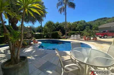 Casa com 5 dormitórios à venda, no clube da montanha - atibaia/sp