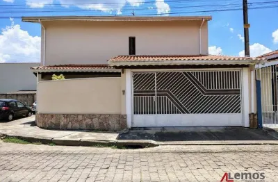 Casa com 3 dormitórios à venda, no Jardim Santo Afonso - Piracaia/SP