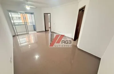 Apartamento rico em planejados em andar alto com 3 quartos, suíte, 2 vagas e lazer na Pompeia