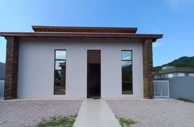 Casa com 4 quartos à venda na Praia da Lagoinha, Ubatuba 