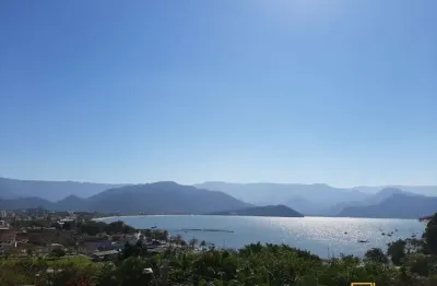 Casa de alto padrão com vista espetacular ; com 9 dormitórios sendo 7 suítes ; com vista cinematográfica no tenório