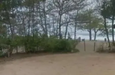 Terreno à venda na Praia do Itamambuca, Ubatuba 