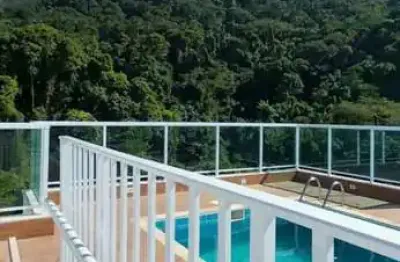 Apartamento na praia das toninhas com dois dormitórios.