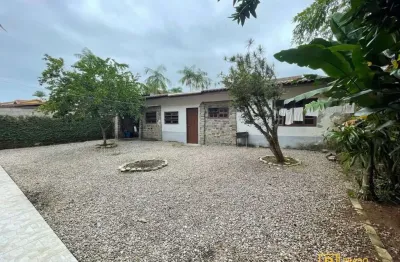 Casa em condominio na ressaca terreno de 450 metros e 220 e construção.