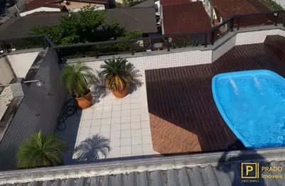 Cobertura duplex vista para o mar e uma linda piscina privativa em ubatuba!