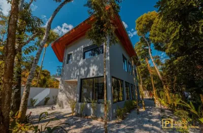 Excelente casa mobiliada com 4 suítes no bairro prumirim em ubatuba.