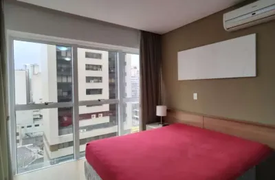 Apartamento com 1 dormitório para alugar, 43 m² por r$ 2.438,55/mês - centro - curitiba/pr