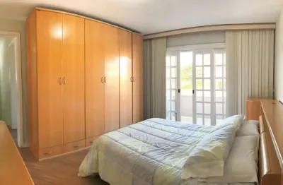 Casa com 4 quartos à venda na Rua Doutor Joaquim Ignácio Silveira da Motta, 452, Guabirotuba, Curitiba