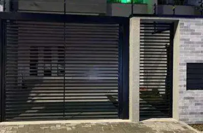 Sobrado novo com 3 quartos, sendo 1 suíte master - localizado no capão da imbuia