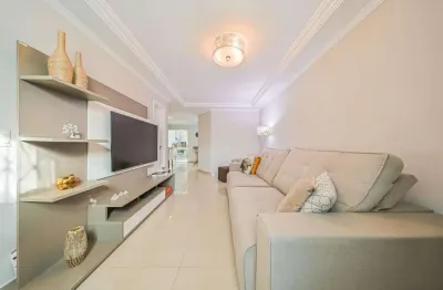 Sobrado trilex, 3 quartos, 1 suíte, 2 vagas de garagem, portão - curitiba - pr