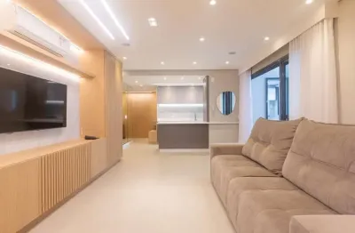 Apartamento mobiliado de altissimo padrão no cabral.
