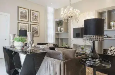 CASA EM CONDOMÍNIO  com 5 dormitórios à venda com 600m² por R$ 5.990.000,00 no bairro Uberaba - CURITIBA / PR