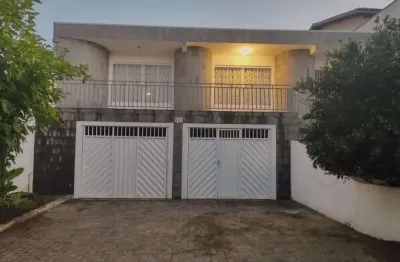 Casa com 5 dormitórios à venda,  por r$ 1.200.000 - capão raso - curitiba/pr