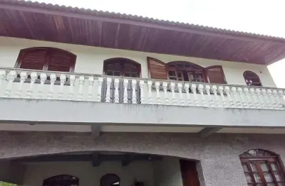 Casa com 2 pavimentos, 4 dormitórios à venda, 200 m²  por r$ 999.800 - loteamento pineville - pinhais/pr