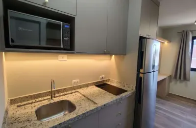 Studio mobiliado 1 vaga de garagem perto do shopping palladium no novo mundo, curitiba, condominio clube.