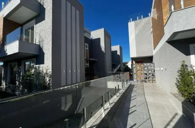 Sobrado em condomínio com 3 dormitórios à venda com 304.89m² por r$ 1.295.000,00 no bairro mossunguê - curitiba / pr