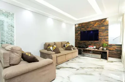 Sobrado em condomínio com 3 dormitórios à venda com 122.36m² por r$ 772.000,00 no bairro tingui - curitiba / pr