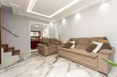 SOBRADO EM CONDOMÍNIO com 3 dormitórios à venda com 122.36m² por R$ 772.000,00 no bairro Tingui - CURITIBA / PR