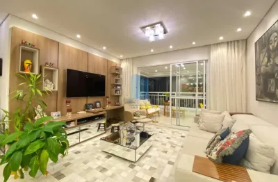 APARTAMENTO com 3 dormitórios à venda com 227m² por R$ 1.595.000,00 no bairro Portão - CURITIBA / PR