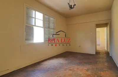 Apartamento com 2 quartos à venda na avenida venâncio aires, 1203, cidade baixa, porto alegre por r$ 330.000