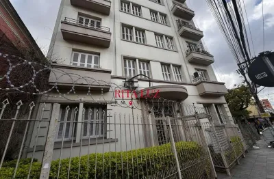 Apartamento com 2 quartos à venda na avenida cristóvão colombo, 200, floresta, porto alegre por r$ 320.000