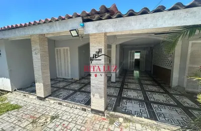 Casa com 2 quartos à venda na getúlio vargas, 3162, centro, cidreira por r$ 220.000
