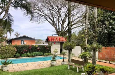 Casa com 3 quartos à venda na rua cariri, 200, vila assunção, porto alegre por r$ 1.790.000