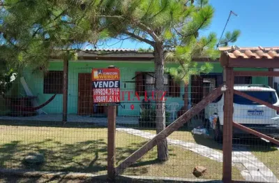 Casa com 3 quartos à venda na montenegro, 884, praia do magistério, balneário pinhal por r$ 200.000