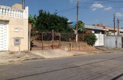 Vende se terreno com  250m² com edícula na vila marlene, bem localizado, com pomar formado, com  quintal  !  oportunidade !  r$  320.000