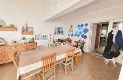 Casa com 3 quartos, sendo 1 suíte à venda no condomínio vivenda das quaresmeiras- valinhos/sp