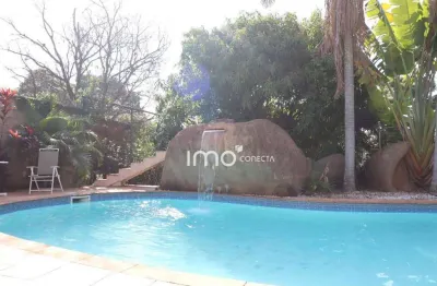 Excelente casa com muito verde, piscina e um paisagismo encantador no condomínio horizonte azul i - itupeva/sp